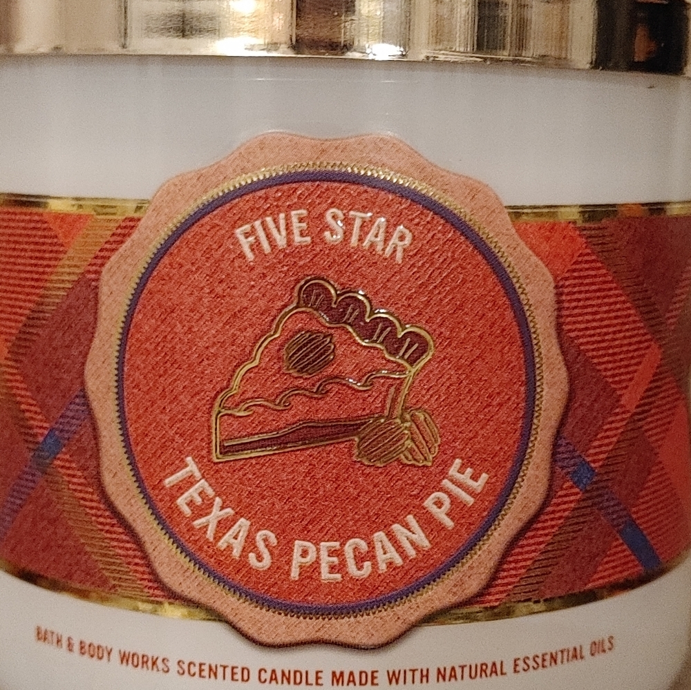 LIMITED EDITION BATH & BODY WORKS 3 WICK CANDLE TEXAS PECAN PIE